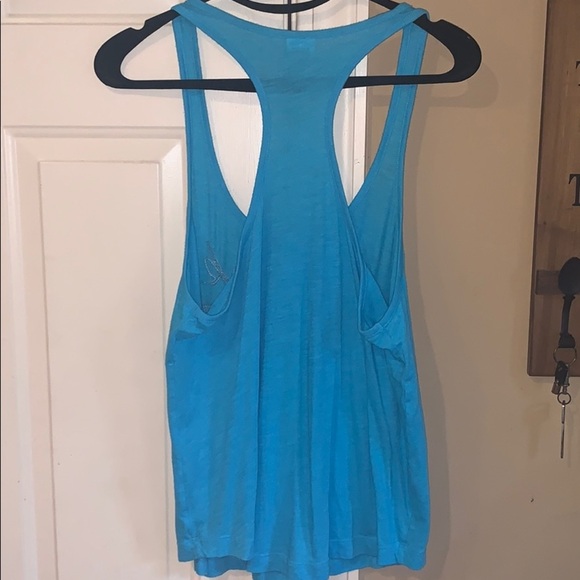 Victoria’s Secret pink Razorback tank top - Picture 5 of 5